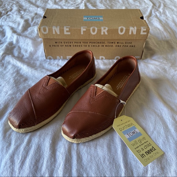 Toms Shoes - Toms Classic Cognac Leather Shoe